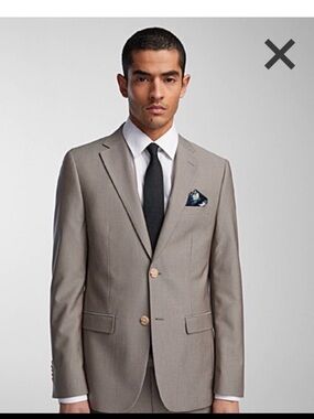 Men's Tailored Light Taupe suit - Classic Two-Button